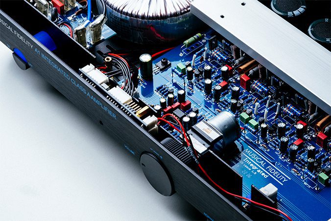 Musical Fidelity A1_inside