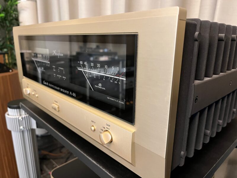 Accuphase A-46